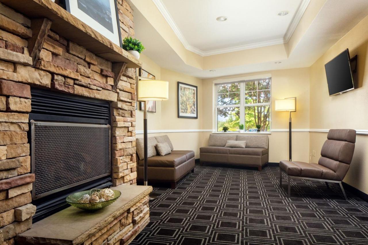 Towneplace Suites By Marriott Springfield Esterno foto