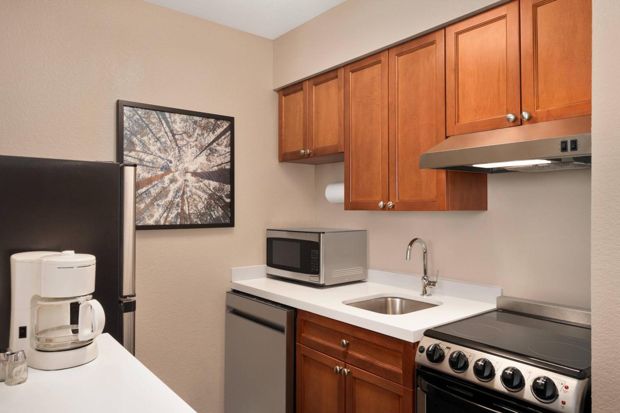 Towneplace Suites By Marriott Springfield Esterno foto
