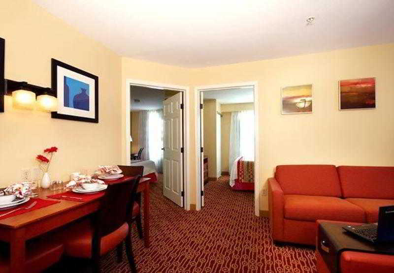 Towneplace Suites By Marriott Springfield Esterno foto