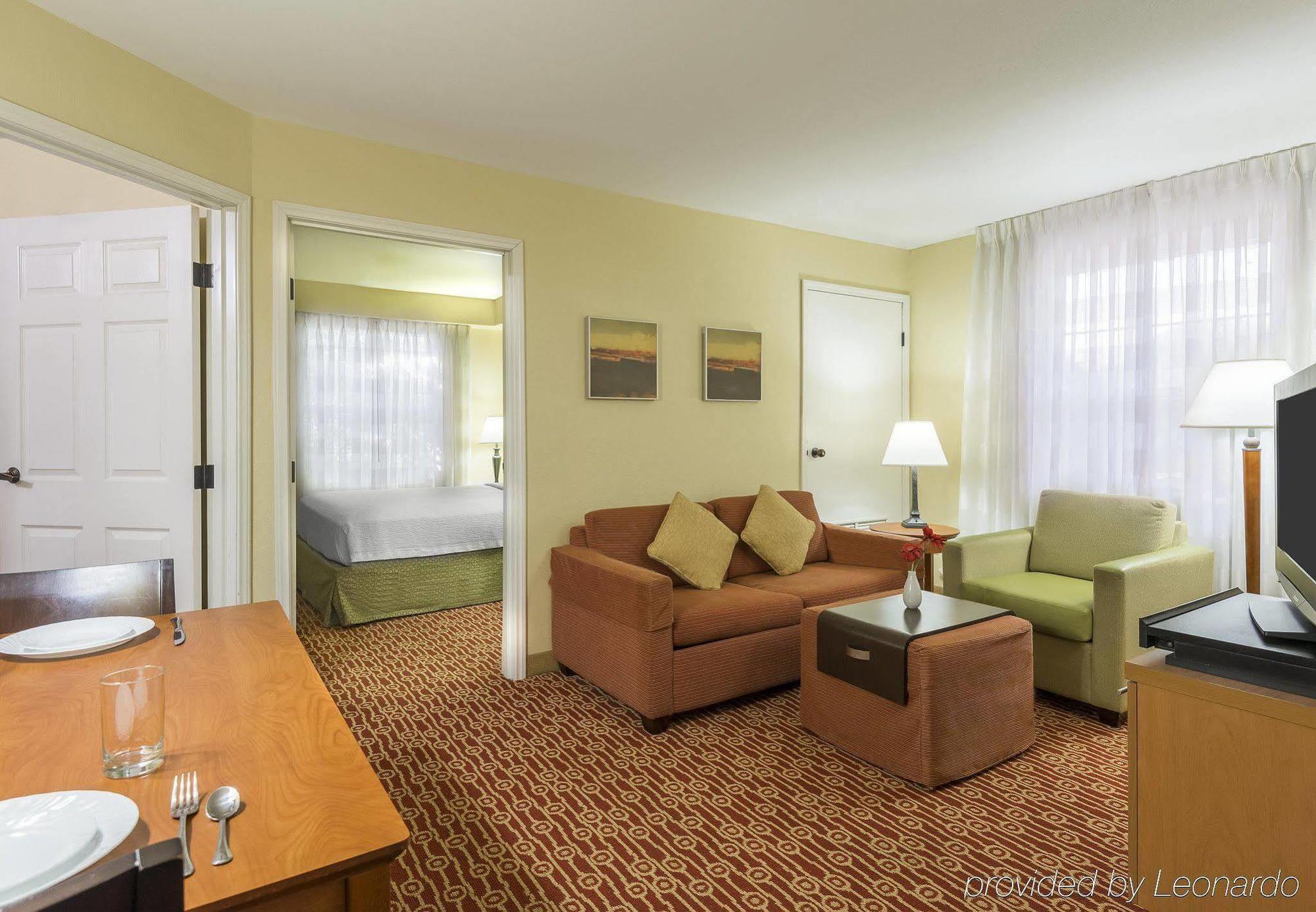 Towneplace Suites By Marriott Springfield Esterno foto