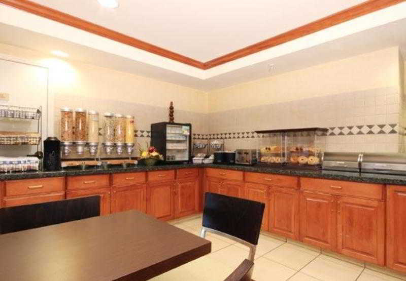 Towneplace Suites By Marriott Springfield Esterno foto